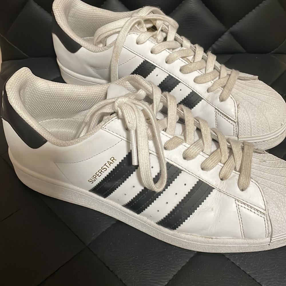 •SUPERSTAR ADIDAS• - Picture 2 of 11